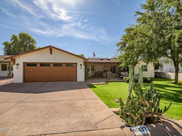 4037 E MINNEZONA Avenue, Phoenix, AZ 85018