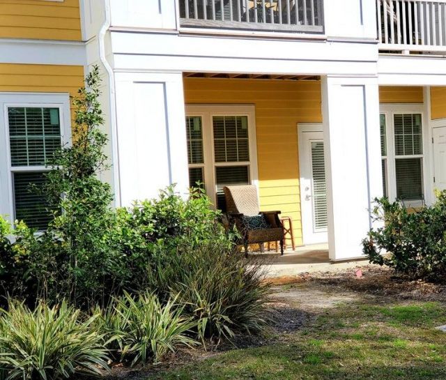 1914 Chatelain Way Photo 11