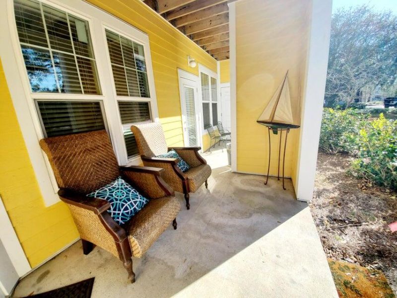 1914 Chatelain Way Photo 13