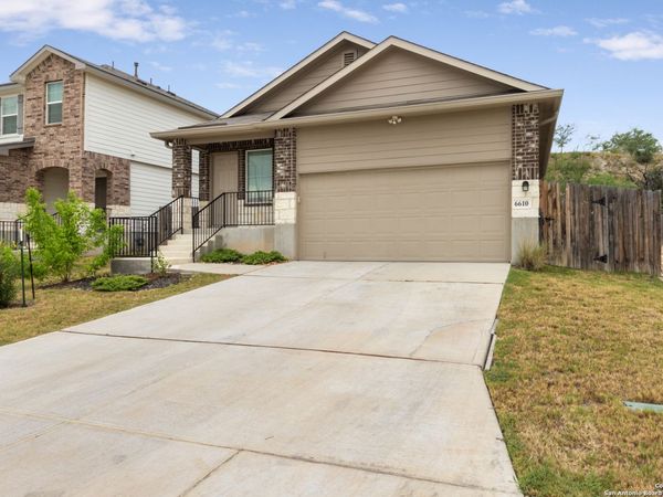6610 Greensleeves, San Antonio, TX 78252
