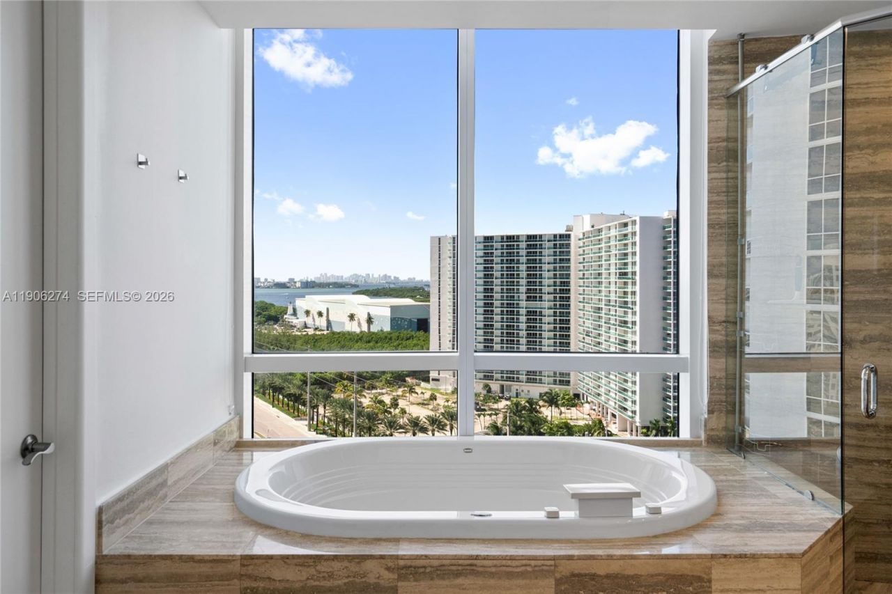 15901 Collins Ave, Unit 1206, Sunny Isles Beach, FL 33160 Photo