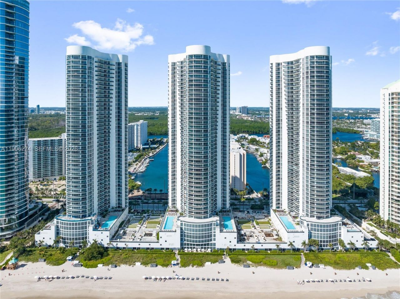 15901 Collins Ave, Unit 1206, Sunny Isles Beach, FL 33160 Photo