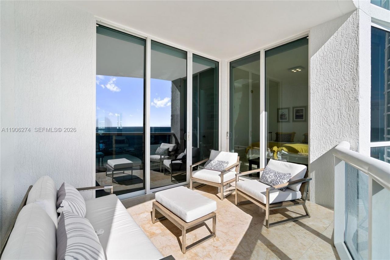 15901 Collins Ave, Unit 1206, Sunny Isles Beach, FL 33160 Photo