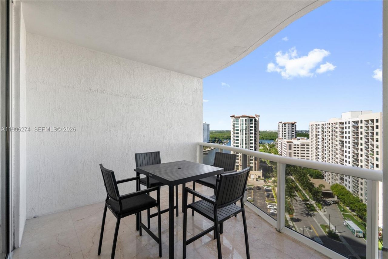 15901 Collins Ave, Unit 1206, Sunny Isles Beach, FL 33160 Photo