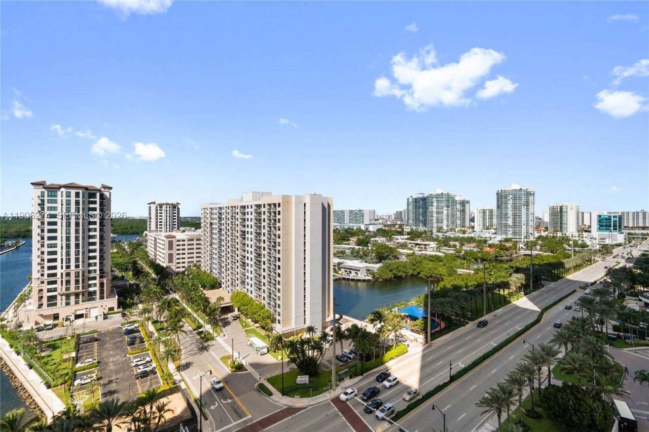 15901 Collins Ave, Unit 1206, Sunny Isles Beach, FL 33160 Photo