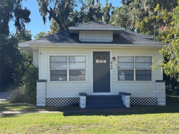 840 E 9TH AVENUE, MOUNT DORA, FL 32757