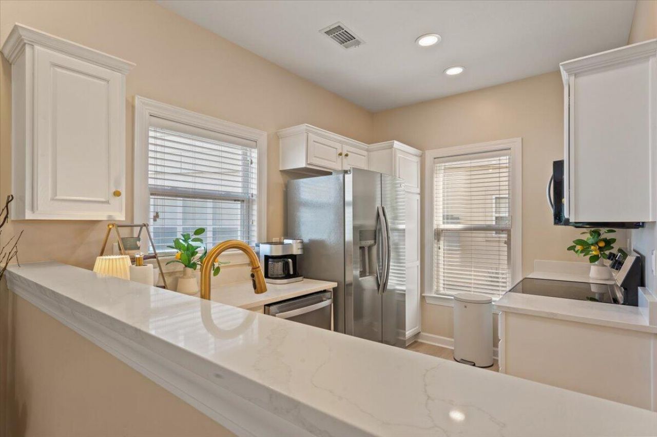 507 Ballard Lane Photo 14