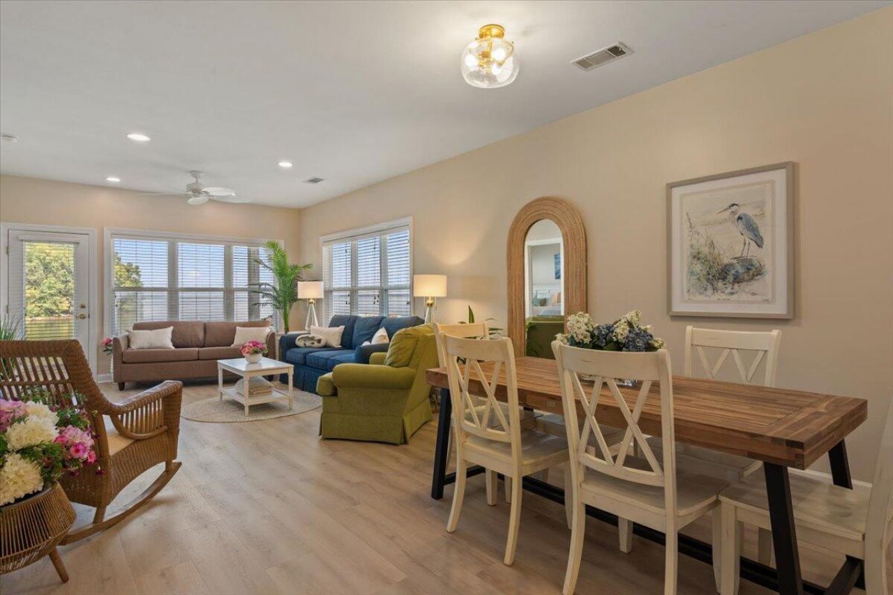 507 Ballard Lane Photo 17