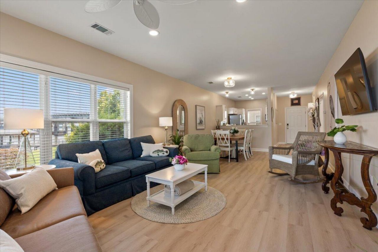 507 Ballard Lane Photo 22