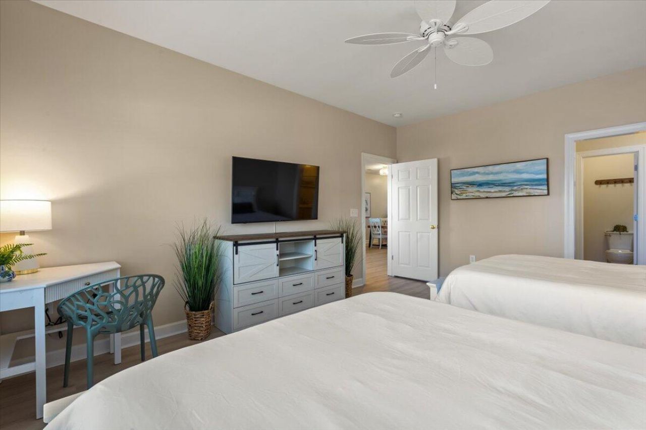 507 Ballard Lane Photo 38