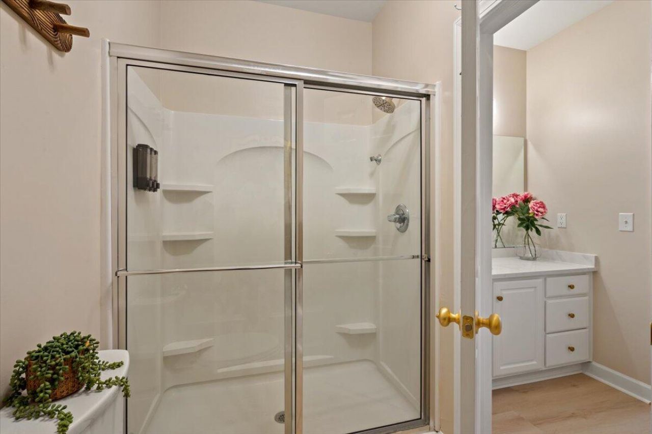 507 Ballard Lane Photo 43