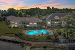 507 Ballard Lane photo 4