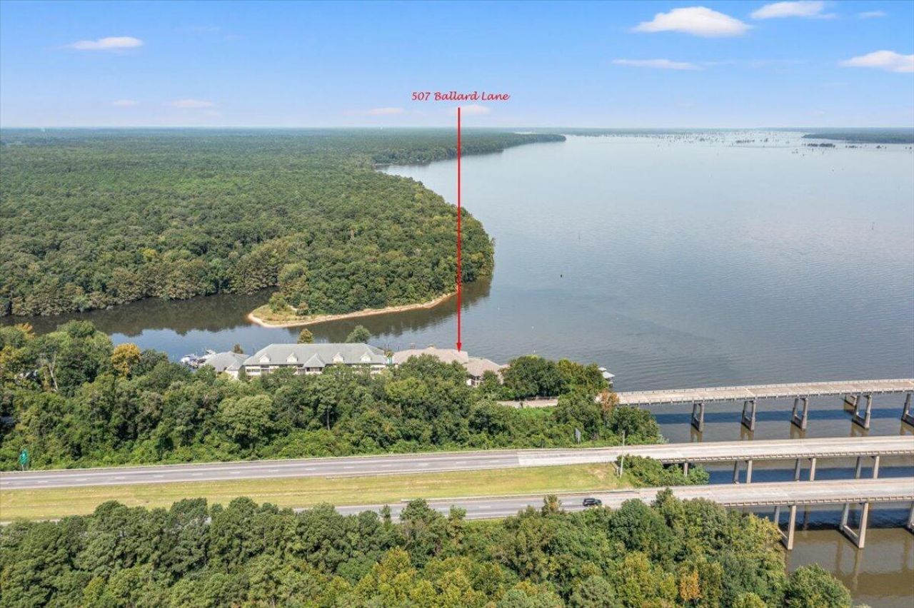 507 Ballard Lane Photo 52