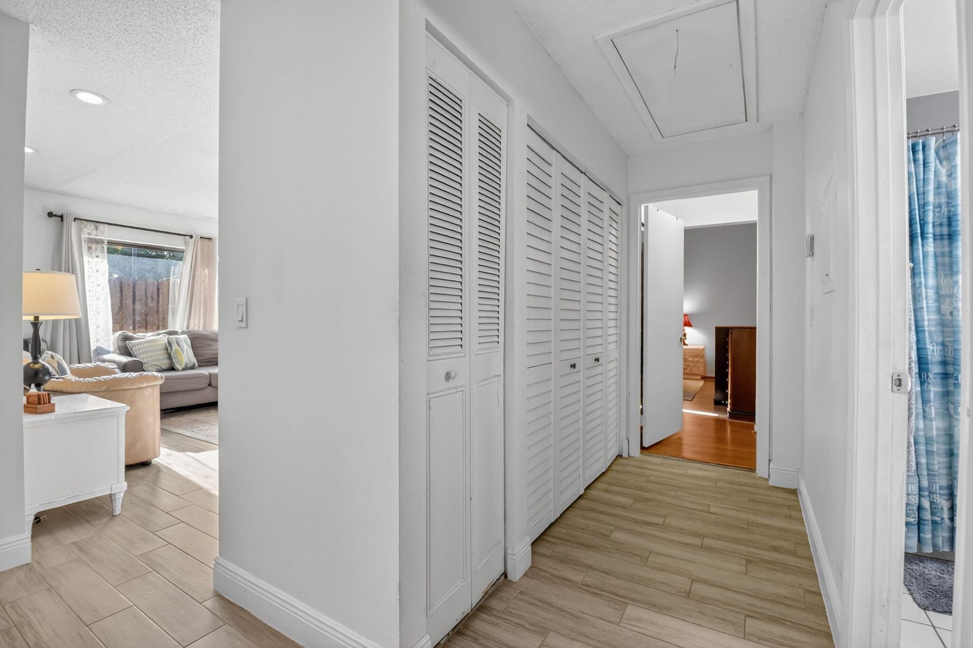 211 Meadows Drive, Boynton Beach, FL 33436 Photo