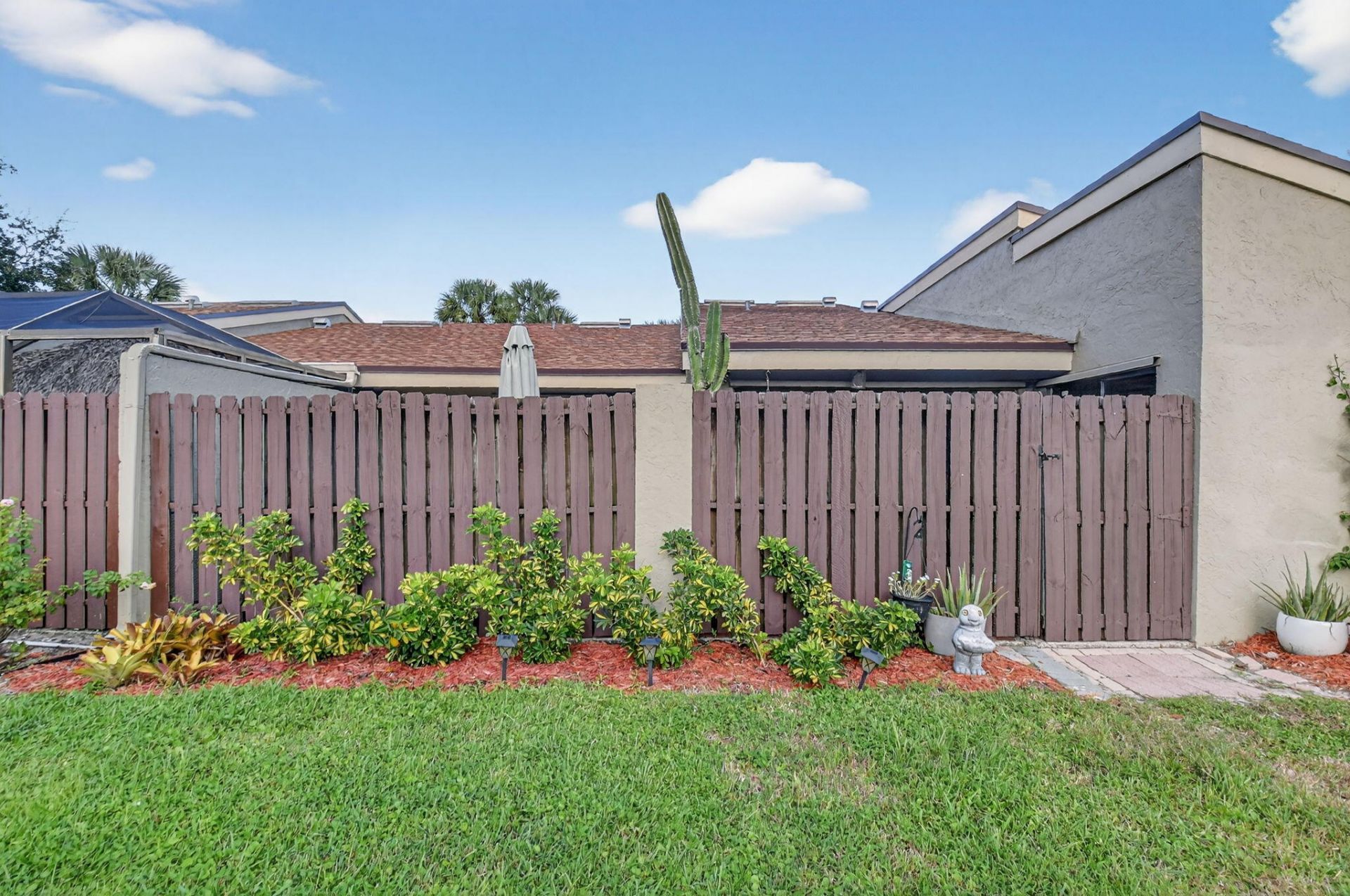 211 Meadows Drive, Boynton Beach, FL 33436 Photo
