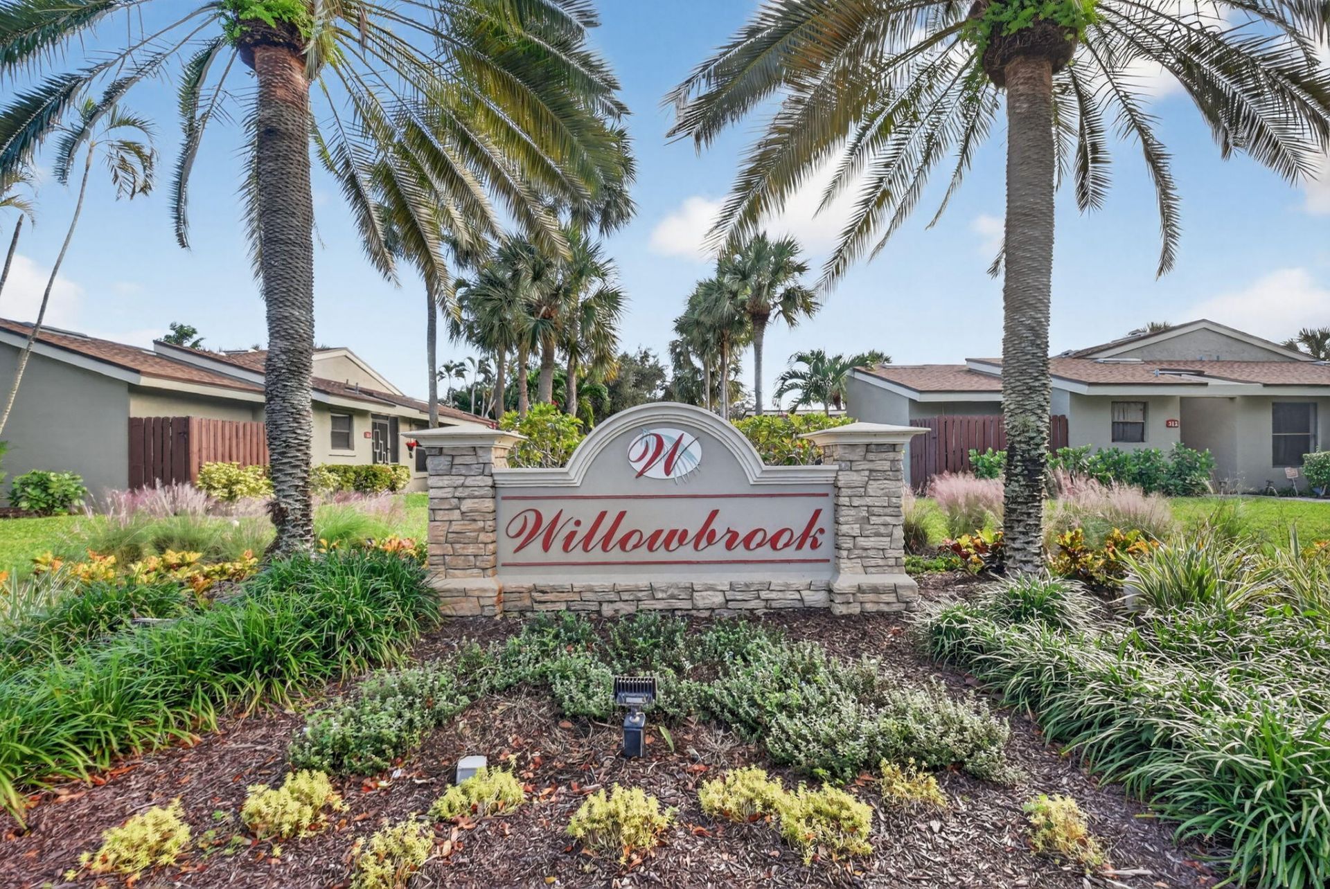 211 Meadows Drive, Boynton Beach, FL 33436 Photo