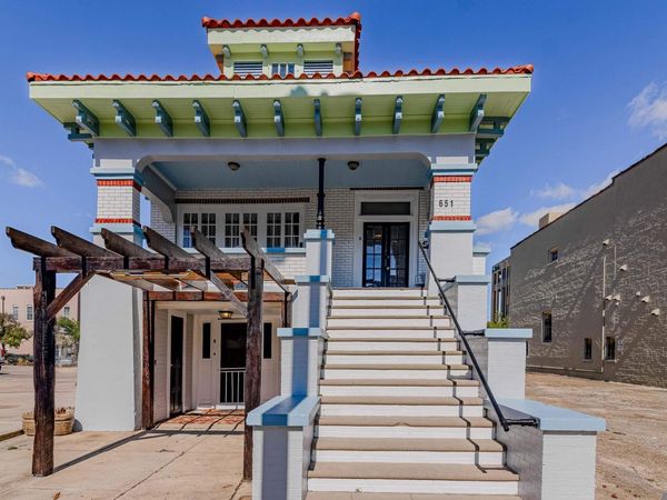 651 Laurel St, Baton Rouge, LA 70802