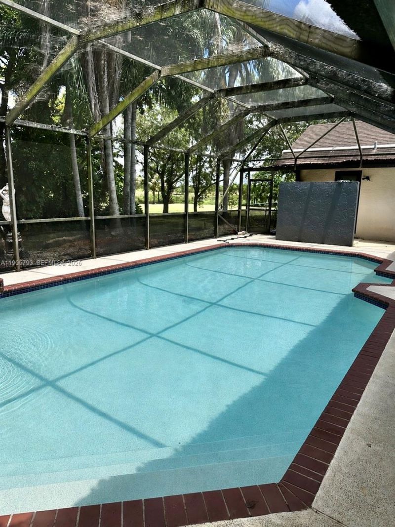 18750 SW 207th Ave, Miami, FL 33187 Photo
