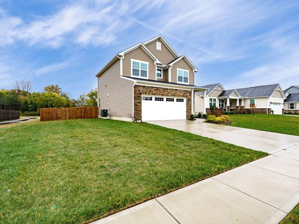 1764 Highlander Drive, Xenia, OH 45385