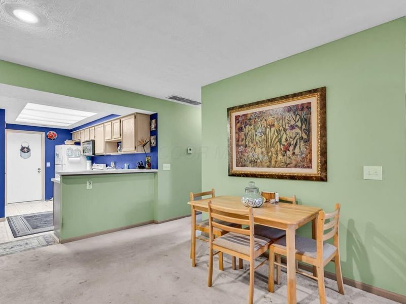 2481 Timbers Edge Lane, Unit 2481, Columbus, OH 43235 Photo 10