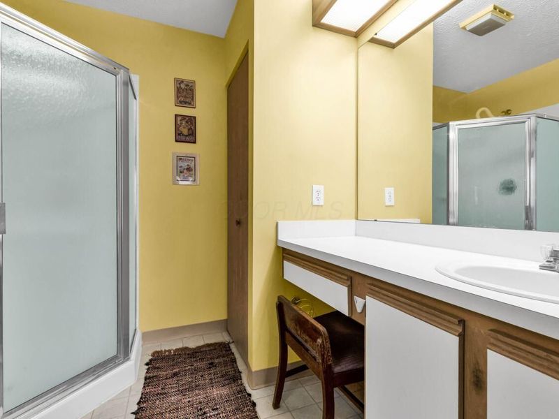 2481 Timbers Edge Lane, Unit 2481, Columbus, OH 43235 Photo 22