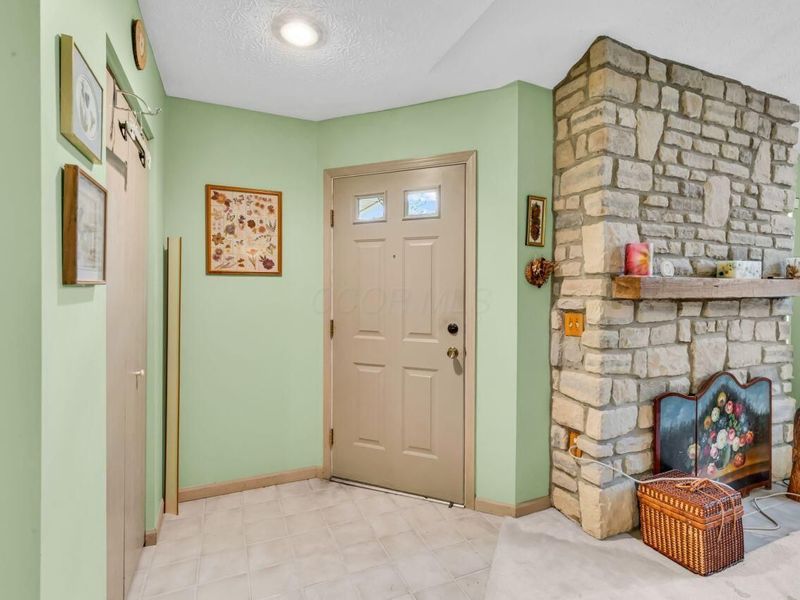 2481 Timbers Edge Lane, Unit 2481, Columbus, OH 43235 Photo 6