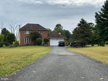 840 LEE ROAD, PERKIOMENVILLE, PA 18074