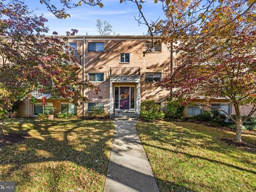 10661 Montrose Avenue, Unit 103, Bethesda, MD 20814 Main Photo