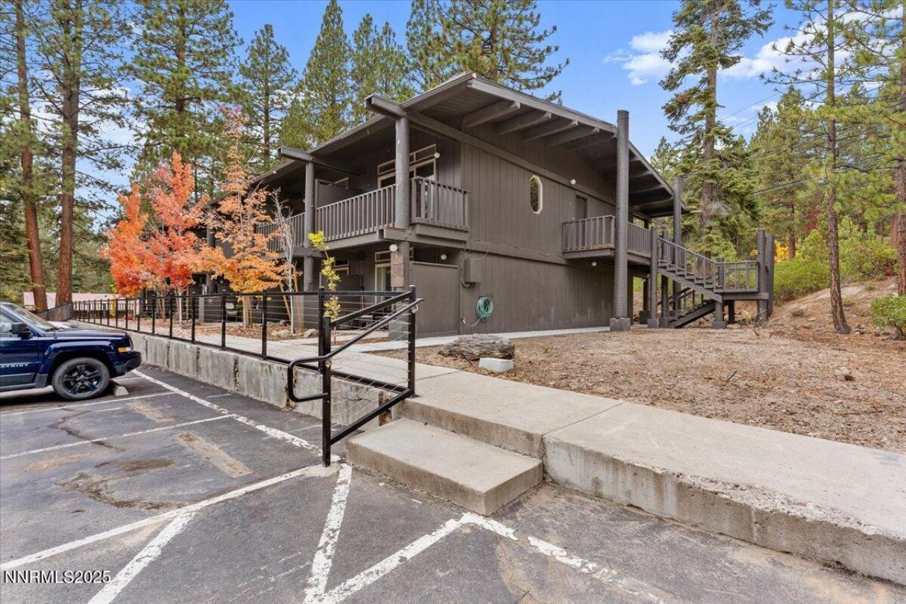 751 Tahoe Boulevard, Unit 21, Incline Village, NV 89451 Photo