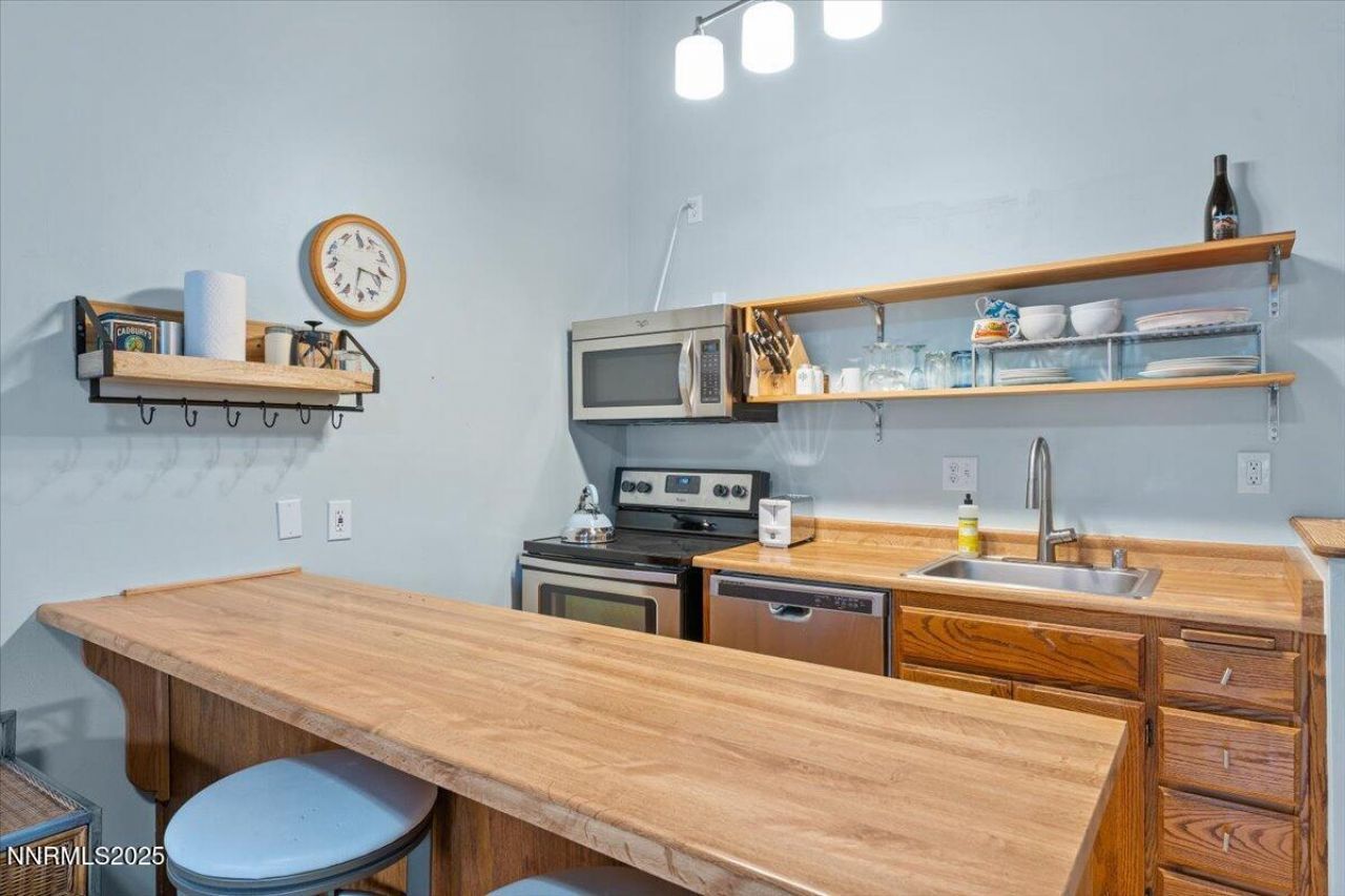 751 Tahoe Boulevard, Unit 21, Incline Village, NV 89451 Photo