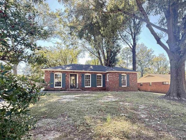 6415 CONSTANCE AVE, Bartlett, TN 38134