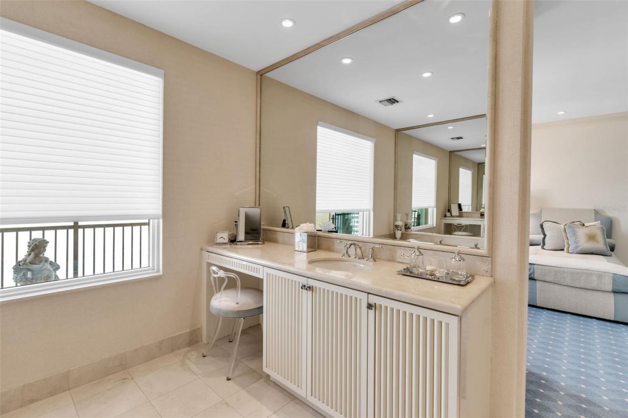 1111 Ritz Carlton Drive, Unit 1202, Sarasota, FL 34236 Photo