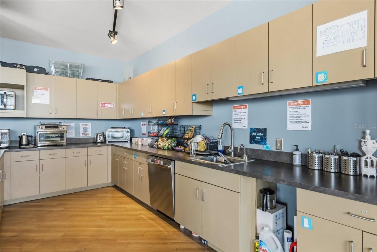 189 S Orange Avenue, Unit 1900-1970, Orlando, FL 32801 Photo