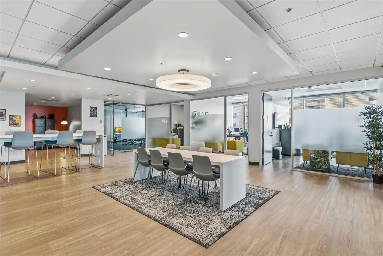 189 S Orange Avenue, Unit 1900-1970, Orlando, FL 32801 Photo