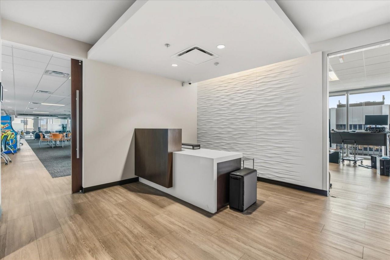 189 S Orange Avenue, Unit 1900-1970, Orlando, FL 32801 Photo