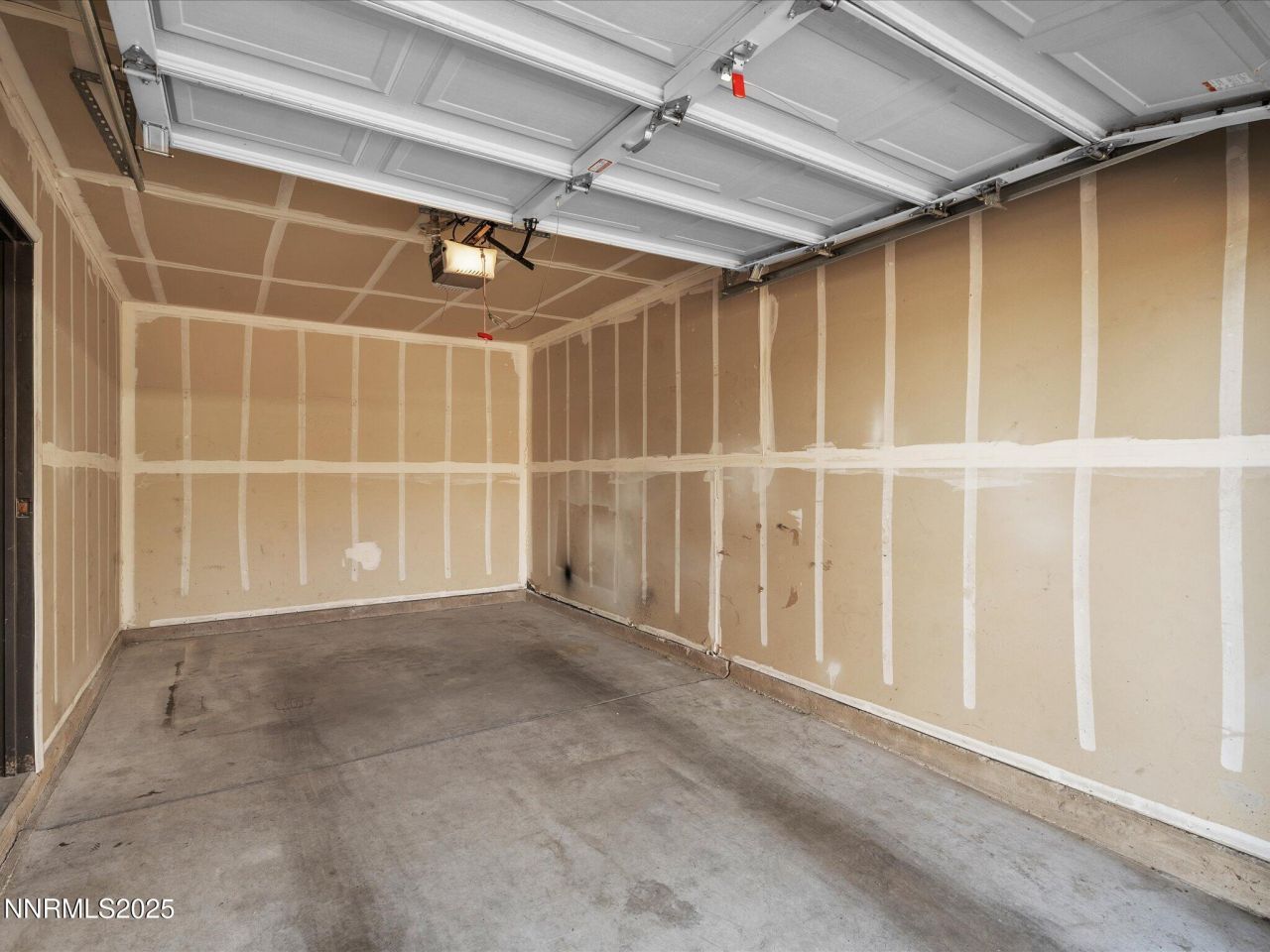 6850 Sharlands Avenue, Unit L2066, Reno, NV 89523 Photo