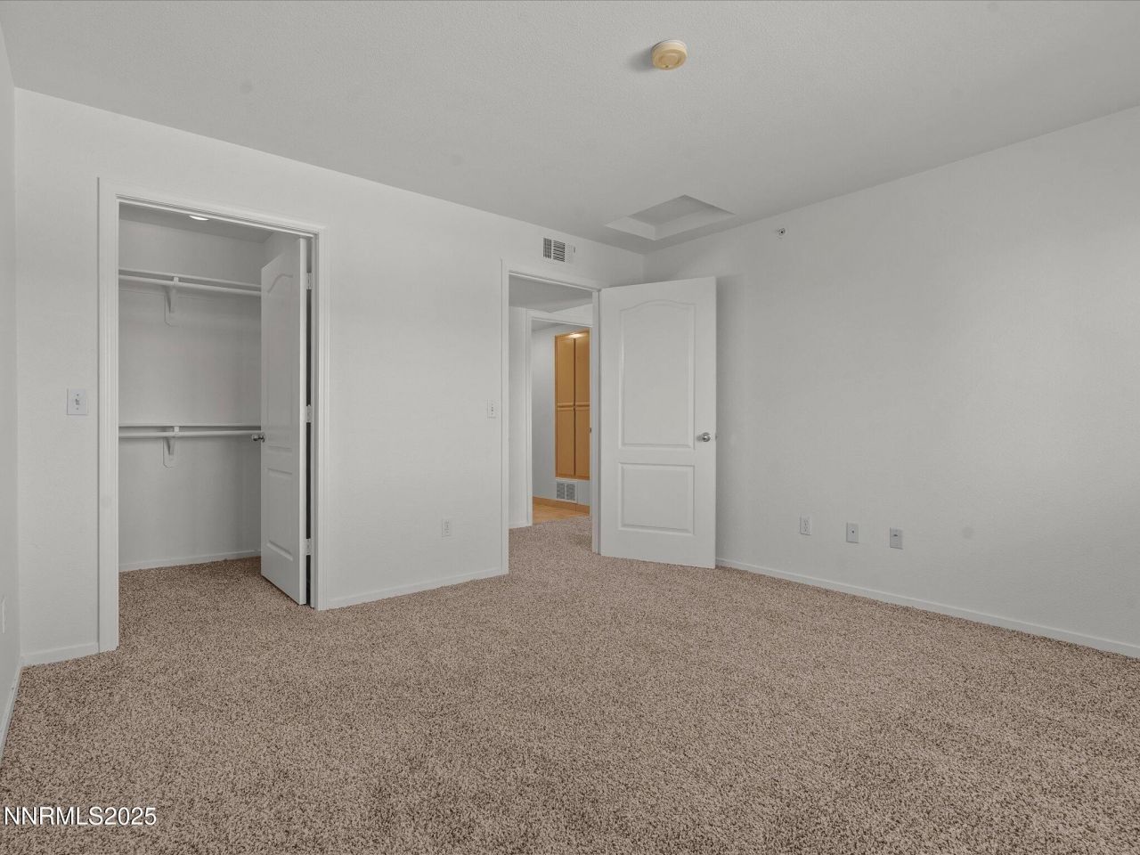 6850 Sharlands Avenue, Unit L2066, Reno, NV 89523 Photo
