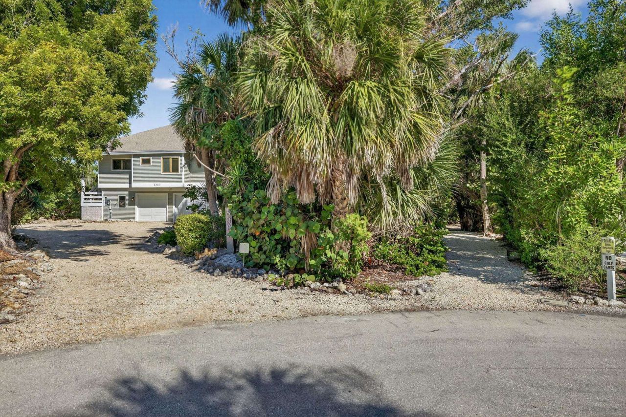 5307 Ladyfinger Lake Rd, Sanibel, FL 33957 Photo