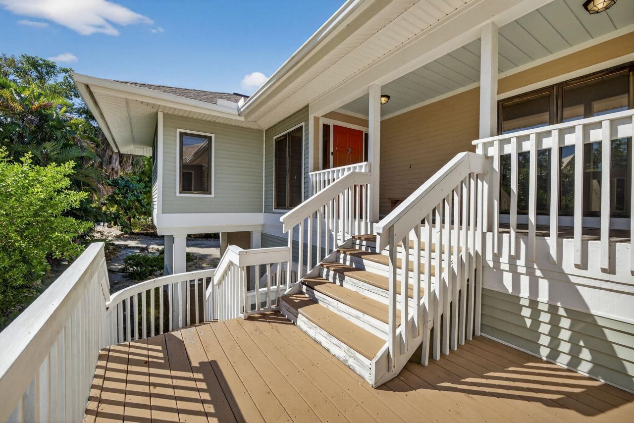 5307 Ladyfinger Lake Rd, Sanibel, FL 33957 Photo