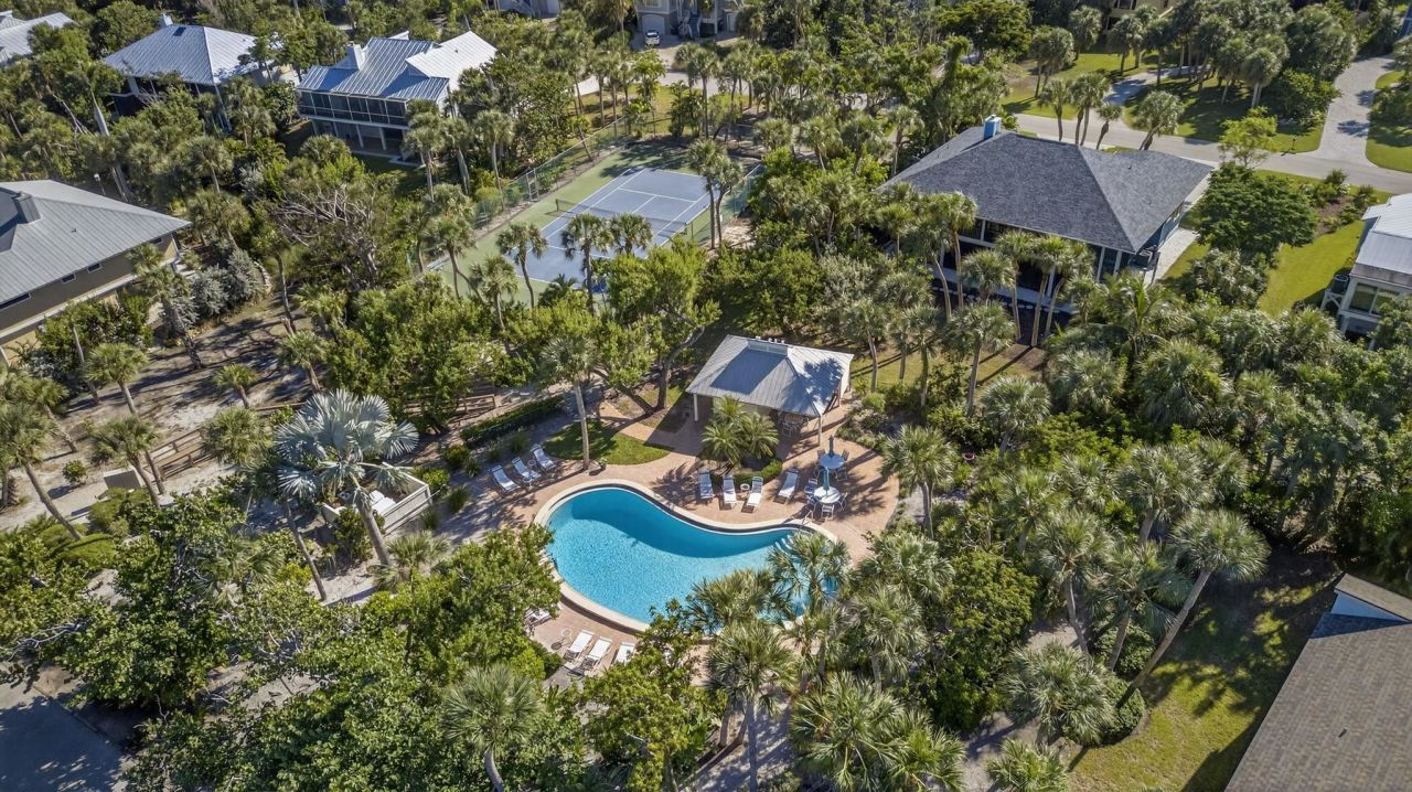 5307 Ladyfinger Lake Rd, Sanibel, FL 33957 Photo