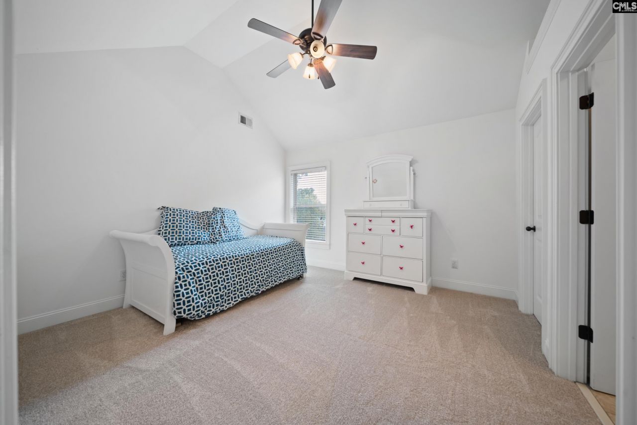 456 Beaumont Park Lane Photo 34