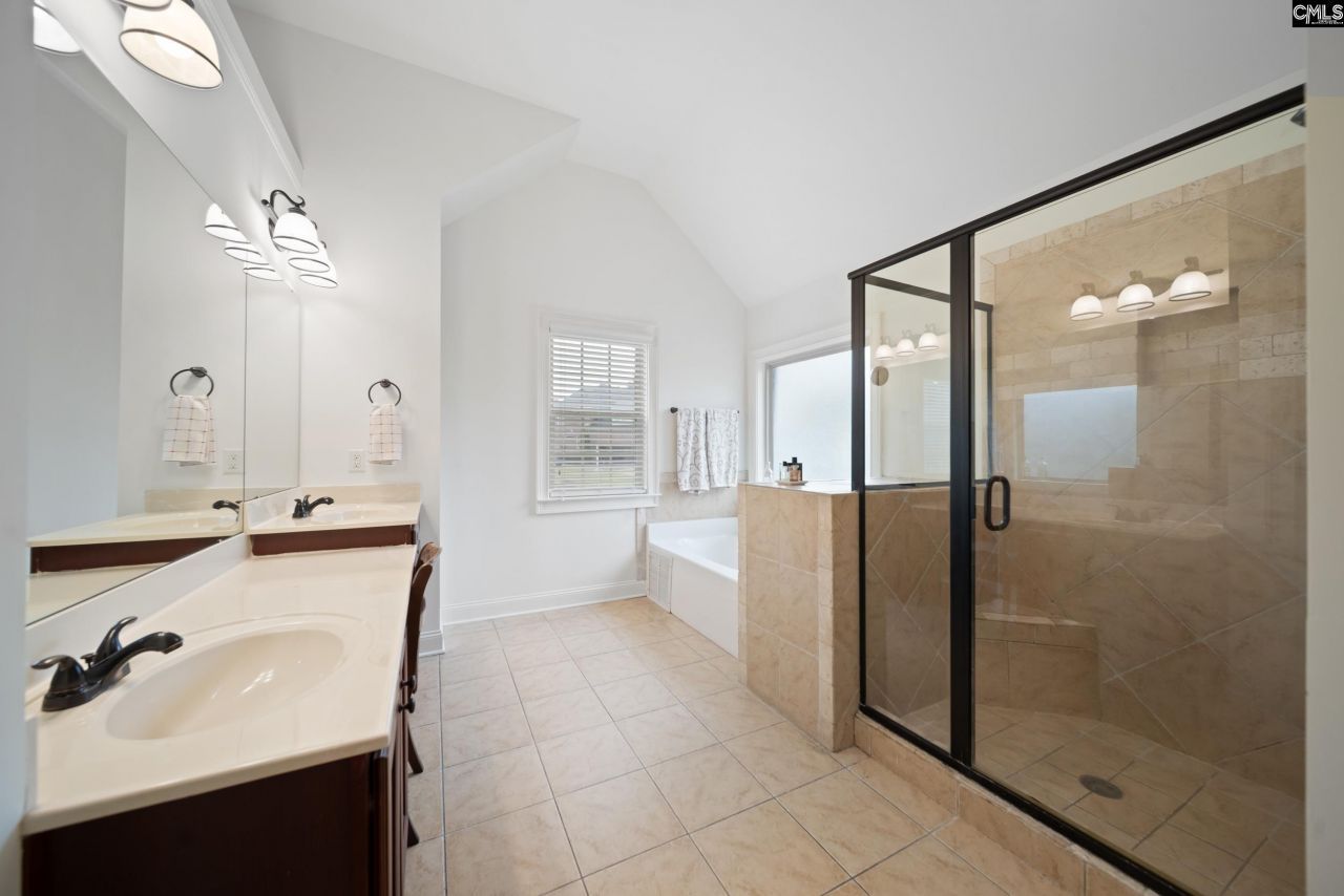 456 Beaumont Park Lane Photo 44