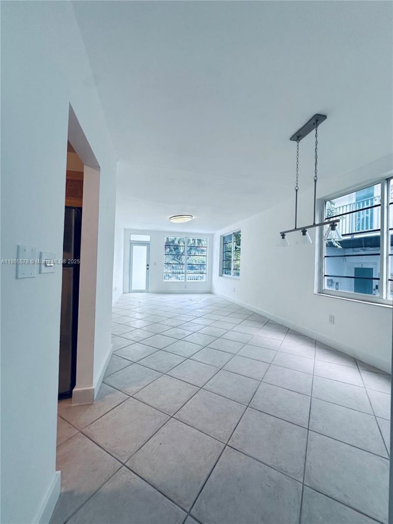 1150 Euclid Ave, Unit 104, Miami Beach, FL 33139 Photo