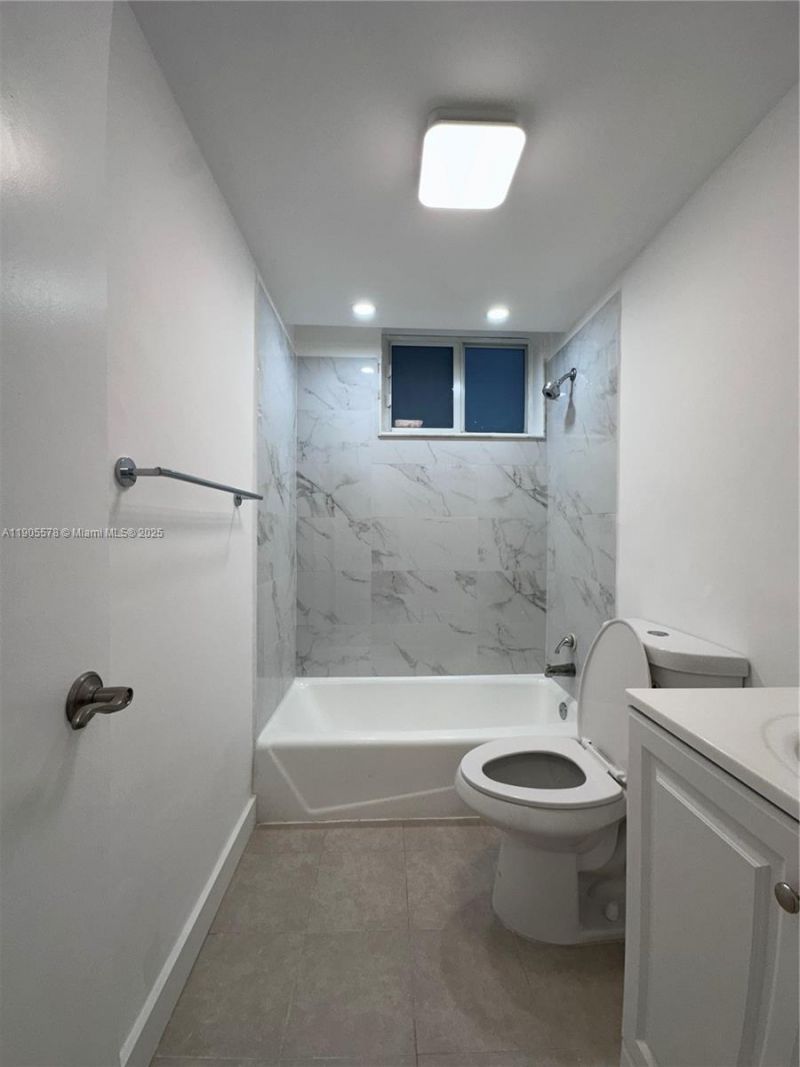 1150 Euclid Ave, Unit 104, Miami Beach, FL 33139 Photo