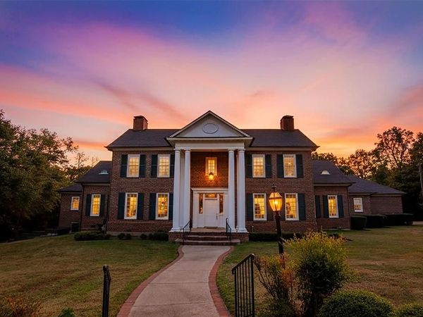 408 E Jolly Street, Palestine, TX 75801