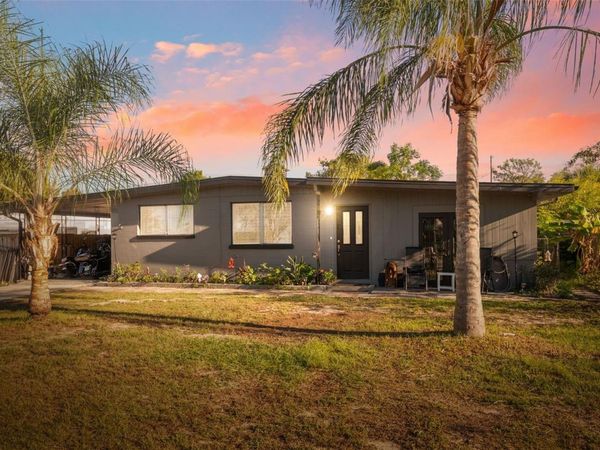 7002 EISENHOWER STREET, WEEKI WACHEE, FL 34613