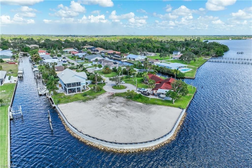 7152 Reymoor Dr , North Fort Myers, FL 33917 Photo