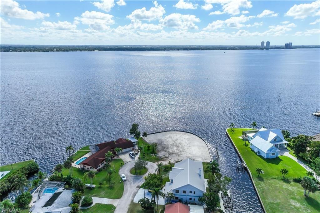 7152 Reymoor Dr , North Fort Myers, FL 33917 Photo