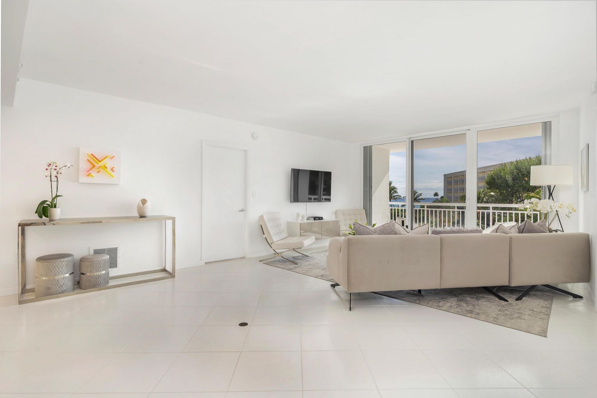 2780 S Ocean Boulevard, Unit 311, Palm Beach, FL 33480 Photo