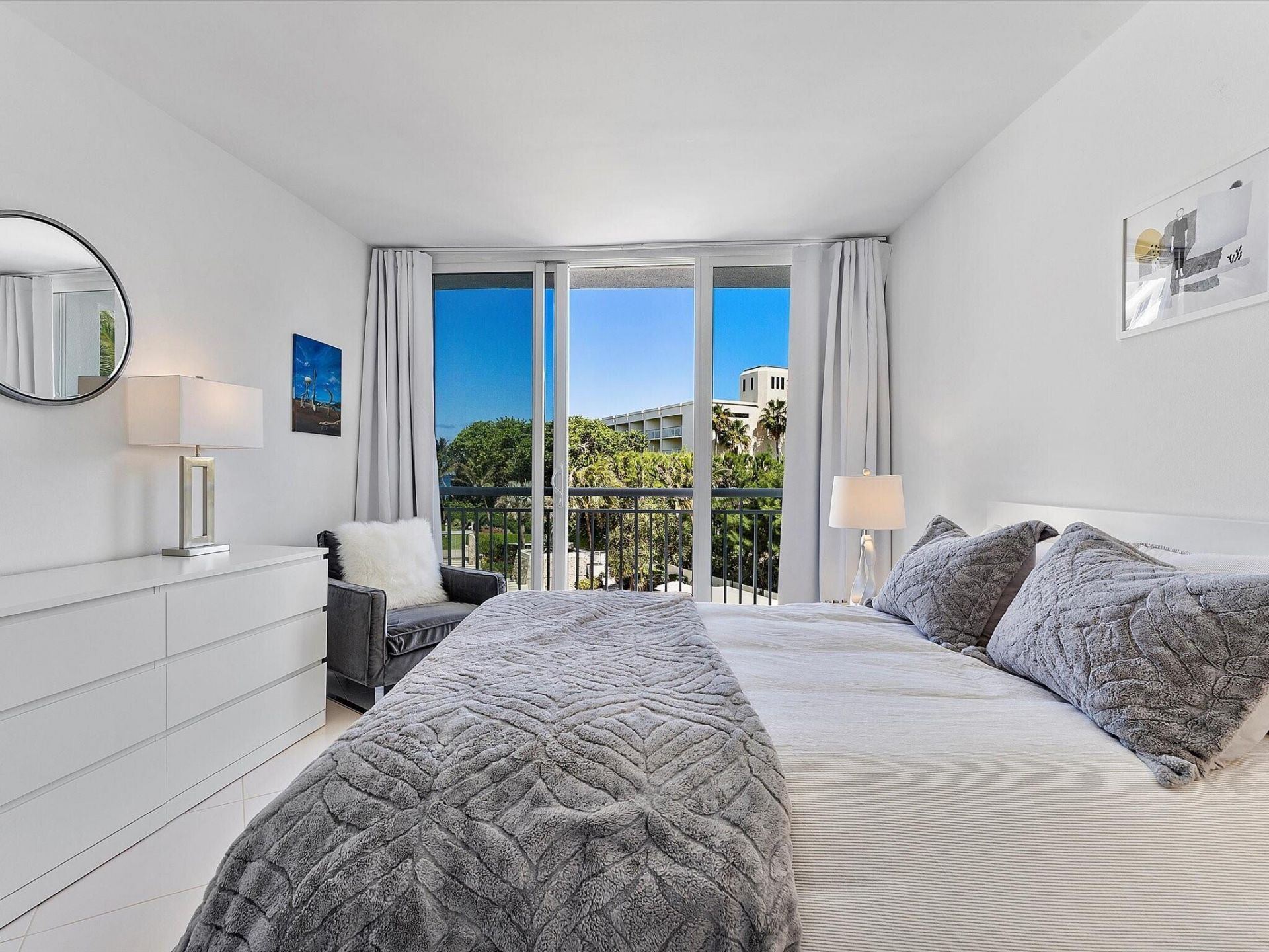 2780 S Ocean Boulevard, Unit 311, Palm Beach, FL 33480 Photo